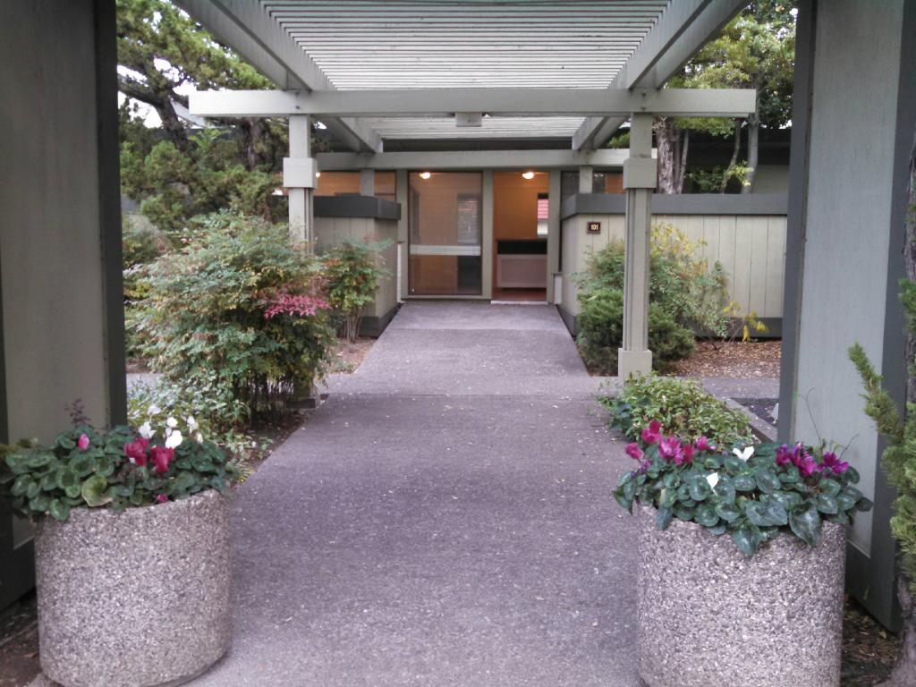 Healing Arts Chiropractic | Entrance