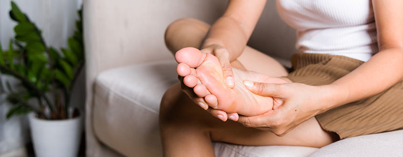 patient suffering from plantar fasciitis in need of chiropractor in Santa Rosa